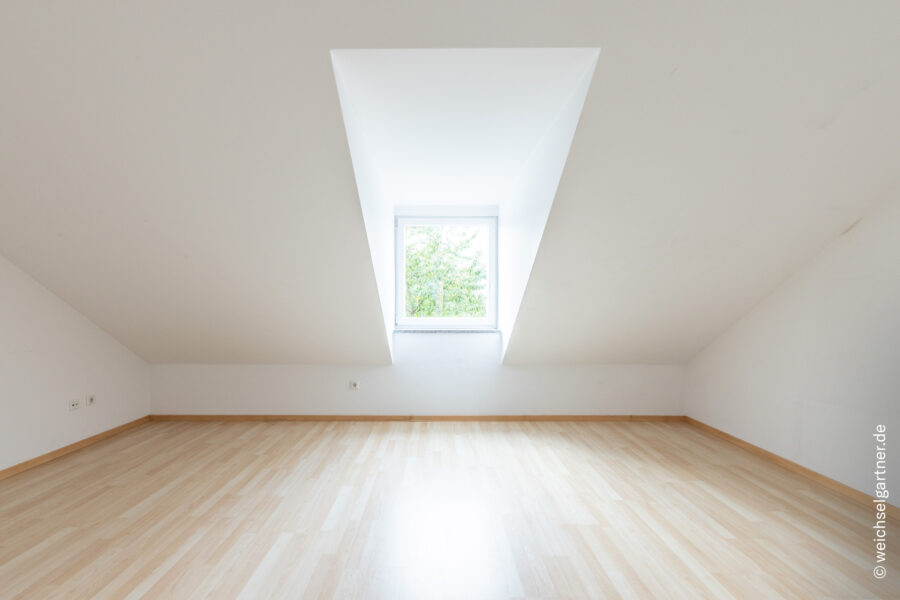 Großzügiges Reihenmittelhaus mit sonnigem Südwest-Garten; das ideale Zuhause für Familien - Kinderzimmer im DG