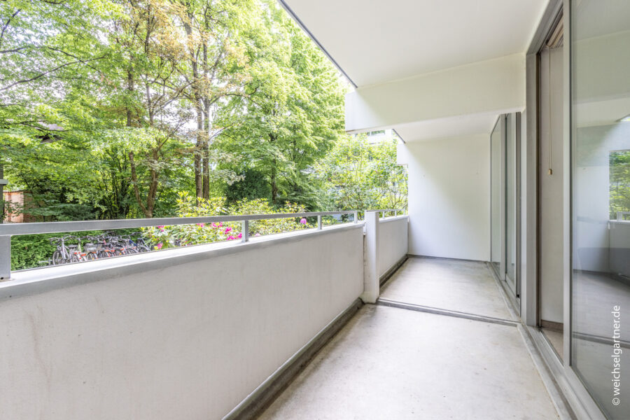 Bezugsfreie Eigentumswohnung nahe des Stiglmaierplatzes - Überdachter Balkon