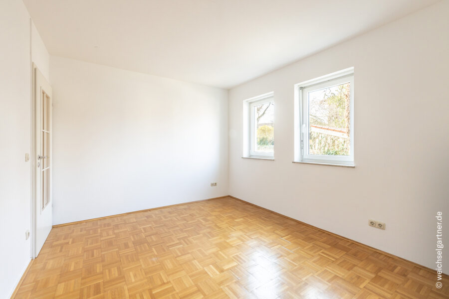 Erbpacht: Bezugsfreie Eigentumswohnung mit Balkon und TG-Einzelstellplatz in grüner Wohnlage - Kinderzimmer