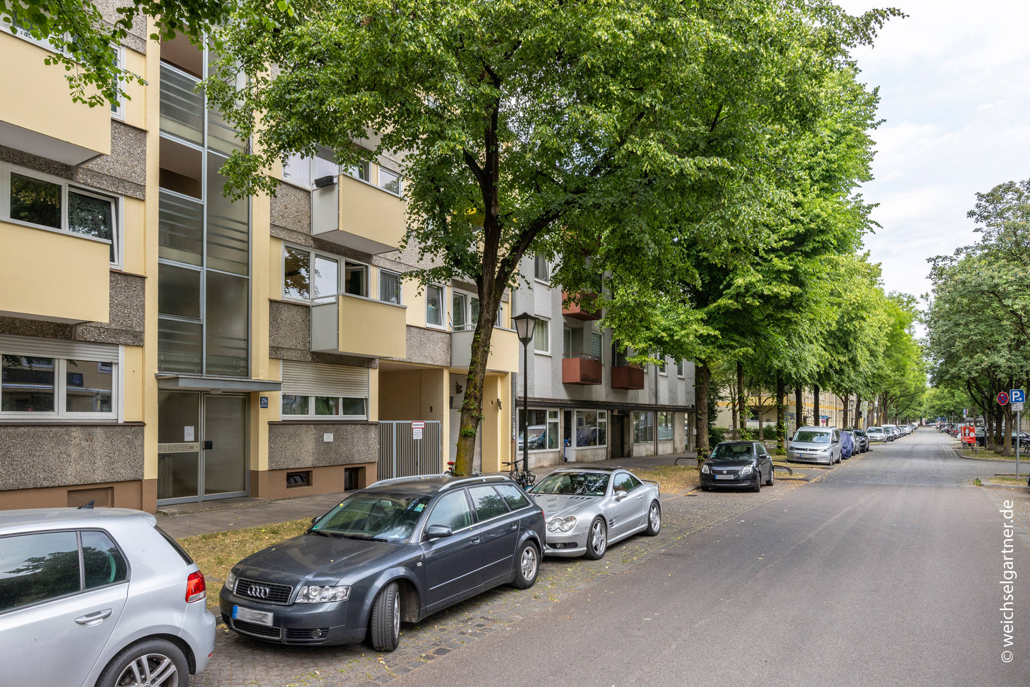 Bezugsfreies Appartement in guter Lage, 80807 München, Etagenwohnung