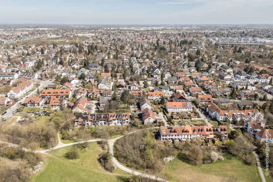 Gelegenheit: Grundstück mit Mehrfamilienhaus und 4,5% Rendite - Blick Richtung Norden
