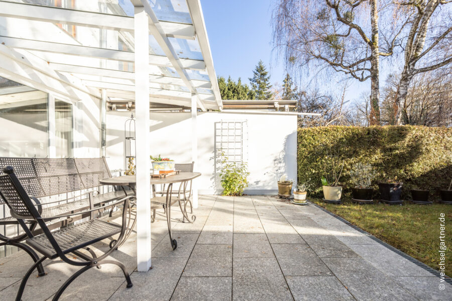 Reihenmittelhaus mit Südgarten in zentraler und begehrter Wohnlage nahe dem Cosimabad - Herrliche Südterrasse