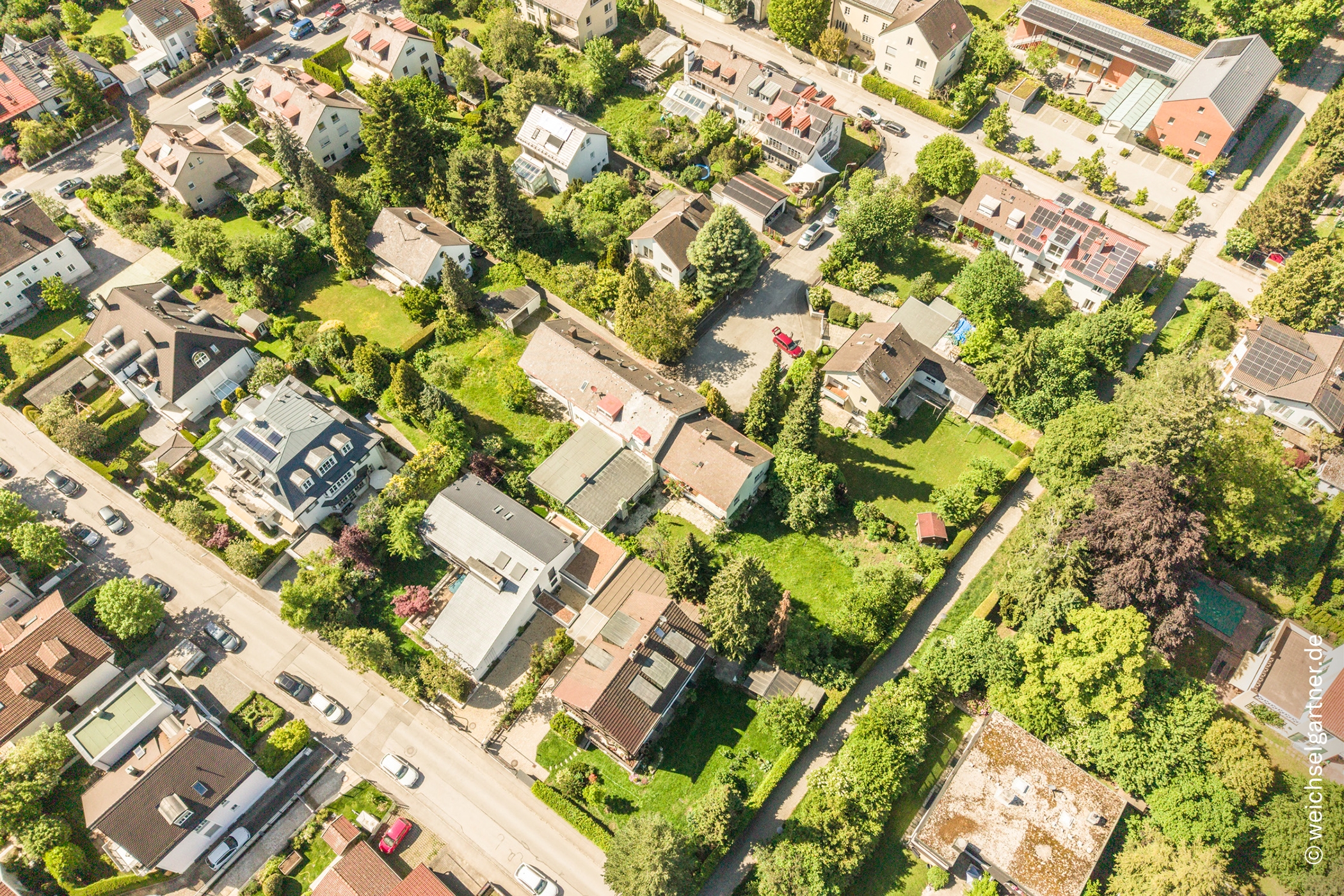 Exklusives Wohnbaugrundstück mit Süd-Ausrichtung für hochwertige Neubebauung, 81929 München, Wohngrundstück