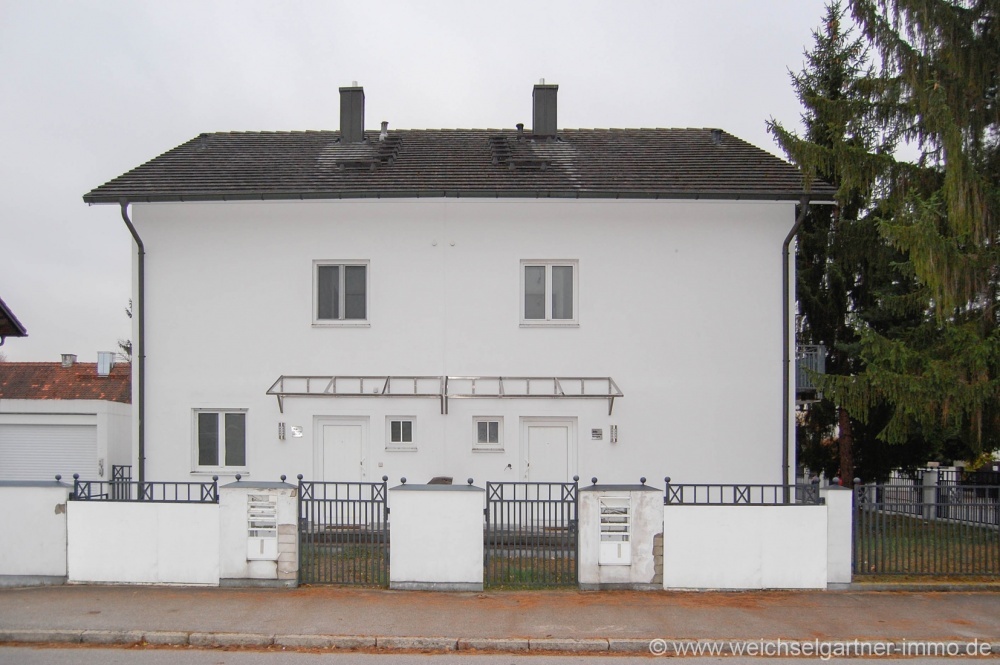 Zwei Doppelhaushälften in beliebter Lage, 80939 München, Doppelhaushälfte