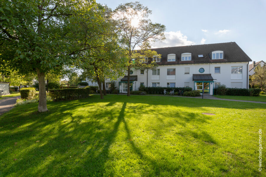Eigentumswohnung in charmanter Wohnanlage - Parkähnliche Wohnanlage