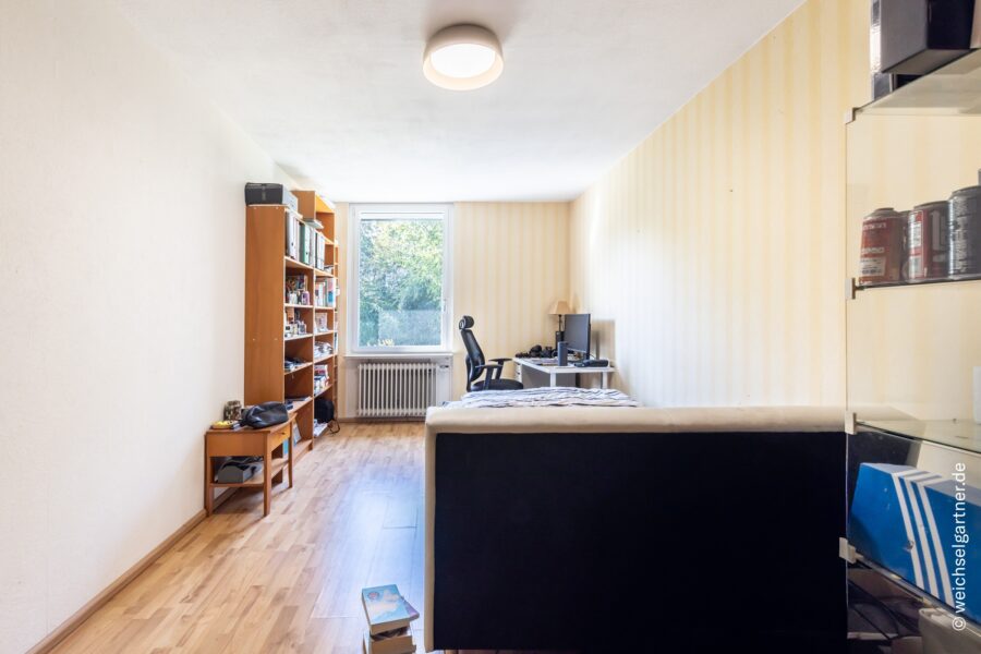 Energetisch saniertes Reihenhaus mit PV-Anlage und großem West-Garten - Elternschlafzimmer