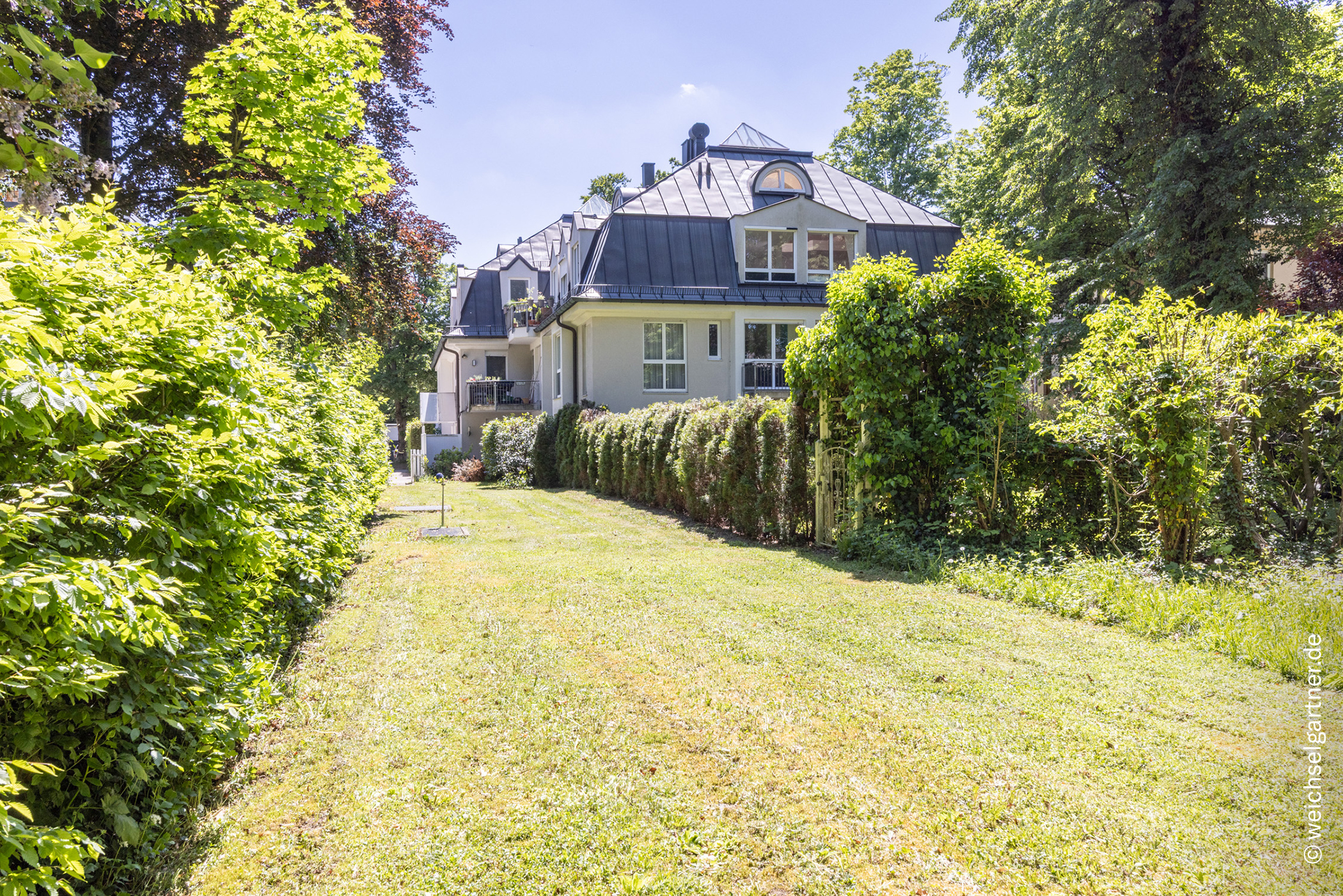 Hochwertige Gartenwohnung mit Hobbyraum in gepflegter Wohnanlage, 80639 München, Erdgeschosswohnung