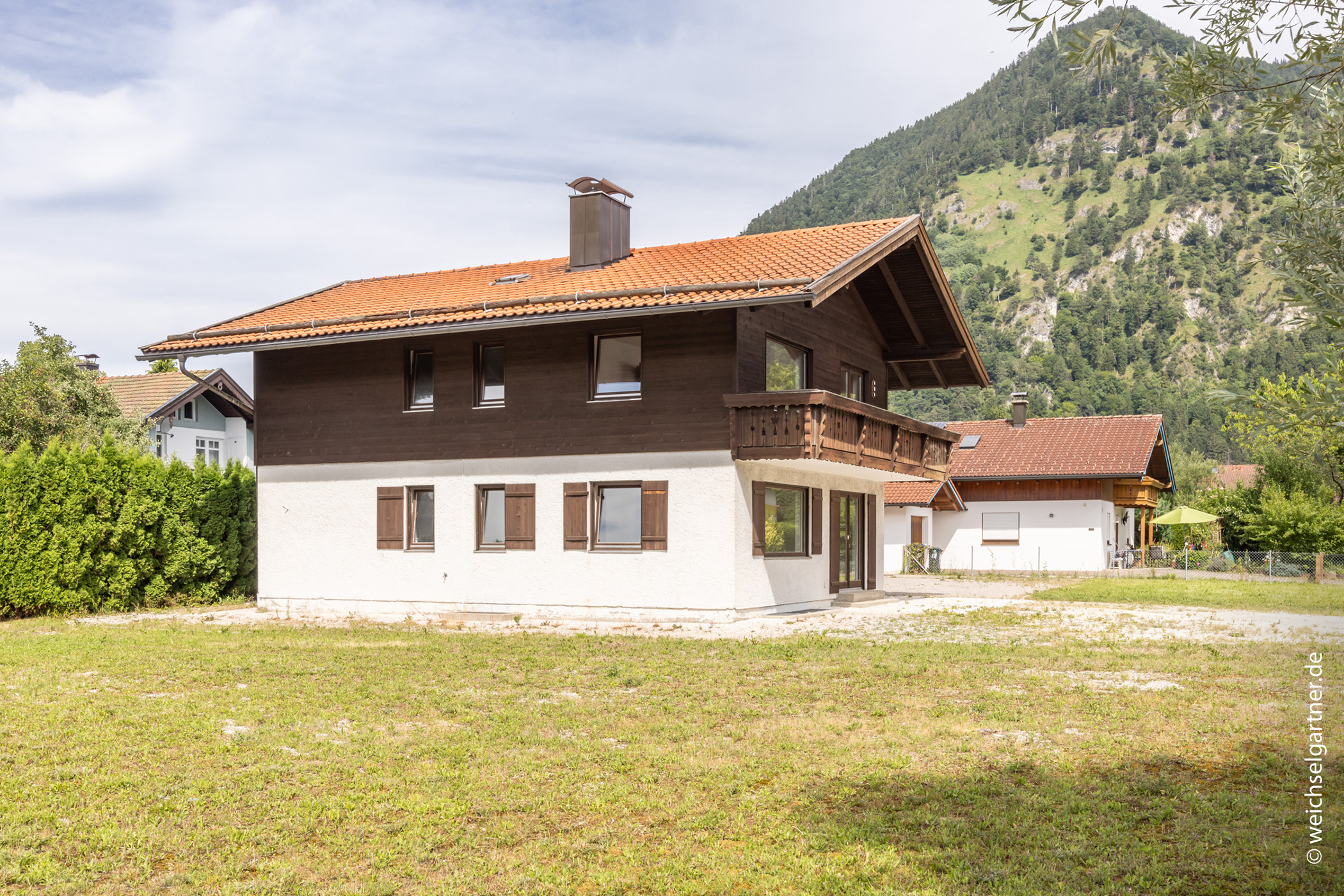 Interessantes Ein-/Mehrgenerationenhaus mit viel Gestaltungspotential, 83250 Marquartstein, Einfamilienhaus