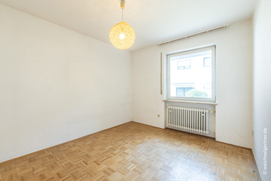 Großzügiges Bungalow-Einfamilienhaus mit sonnigem Südgarten - Kinderzimmer