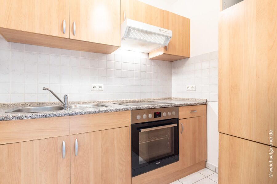 Freies, top gepflegtes Appartement mit West-Balkon und Blick ins Grüne direkt am Park - Separate Einbauküche
