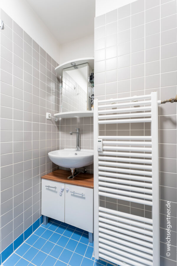 Sonnige Eigentumswohnung mit herrlichem Süd-Blick - Weitere Ansicht des Duschbads