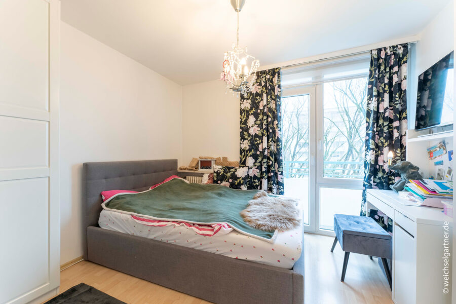 Sonnige Eigentumswohnung mit herrlichem Süd-Blick - Schlafzimmer