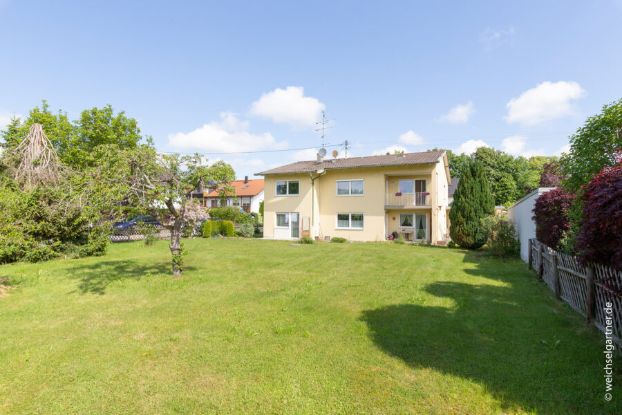 Ideales Wohnbaugrundstück mit genehmigtem Vorbescheid für 3 Reihenhäuser - Attraktives Wohnbaugrundstück