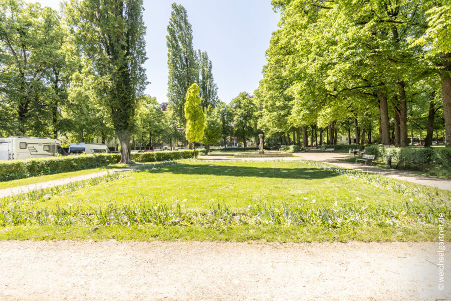 Repräsentative Büro-Villa in bester Lage von Altbogenhausen am Shakespeareplatz - Der Shakespearplatz