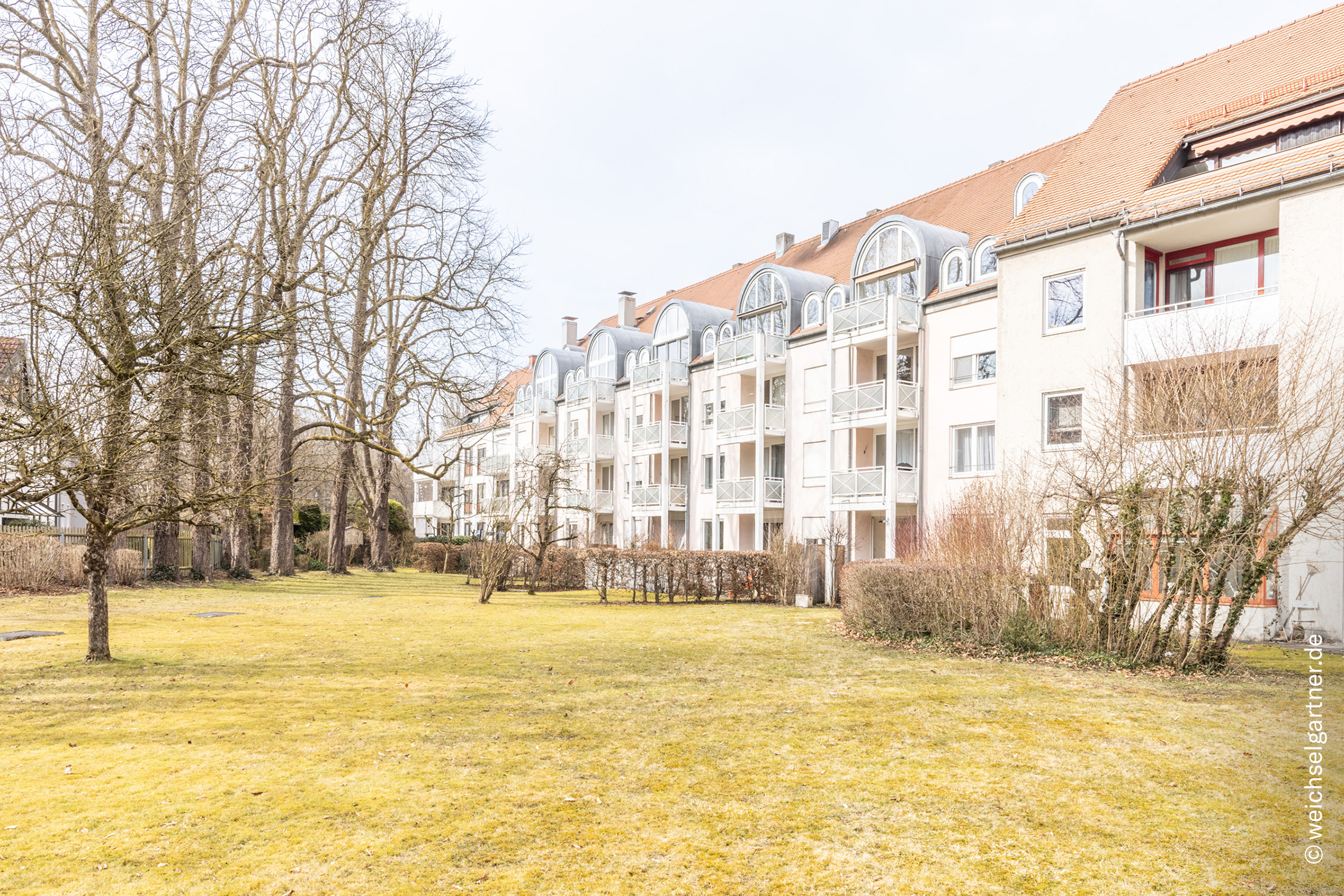 Attraktive 3-Zimmer-Wohnung mit Süd-West-Balkon und Blick in den ruhigen Innenhof, 81927 München, Etagenwohnung