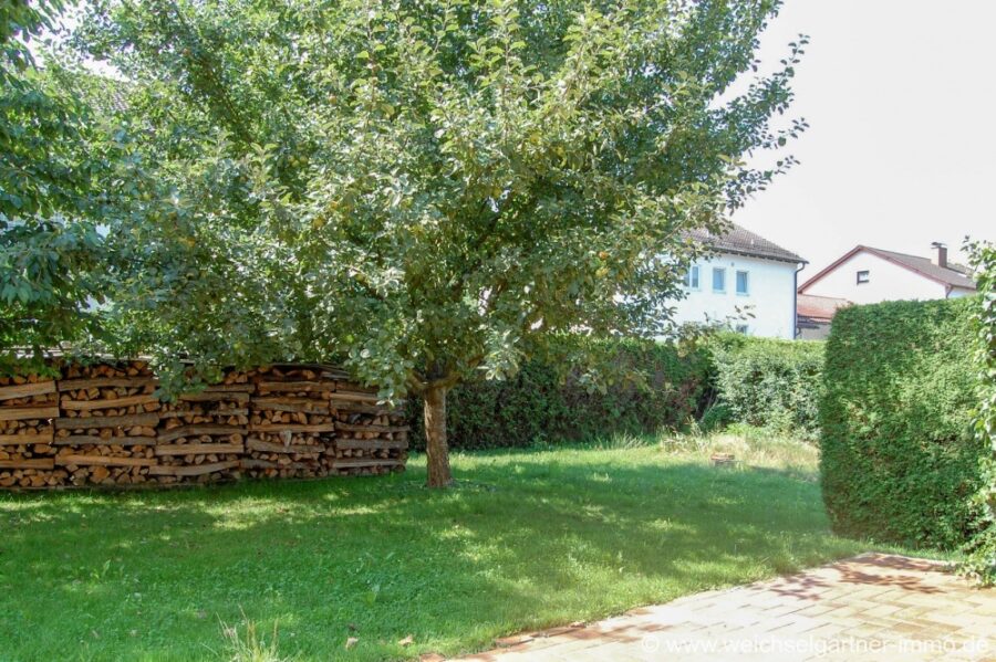 Grundstück mit Einfamilienhaus - 1733Bild2