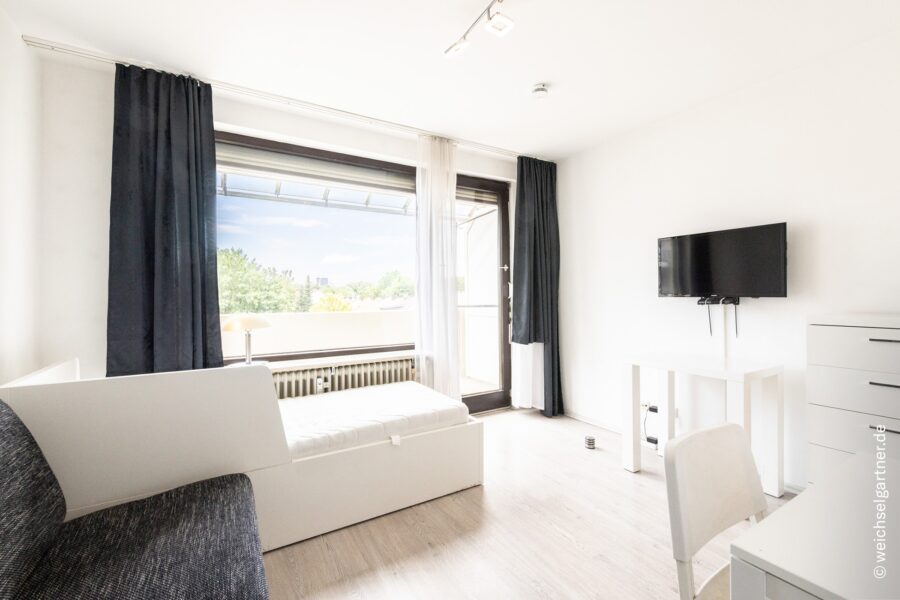 Bezugsfreies Appartement mit Balkon in ruhiger Innenhoflage - Lichtdurchfluteter Wohnbereich