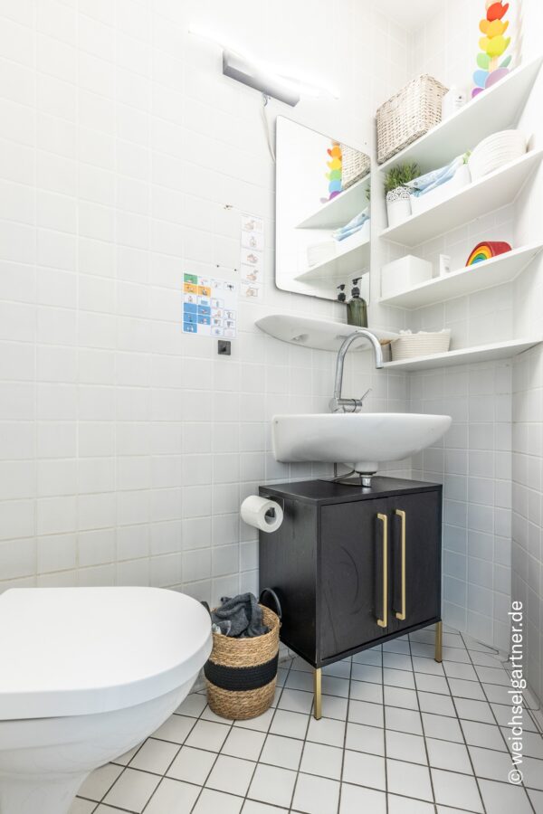 Attraktive Gewerbeeinheit in denkmalgeschütztem Altbau - WC