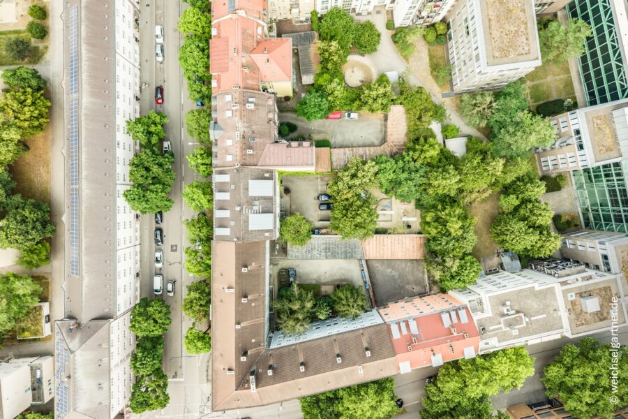 Attraktive Gewerbeeinheit in denkmalgeschütztem Altbau - Vogelperspektive