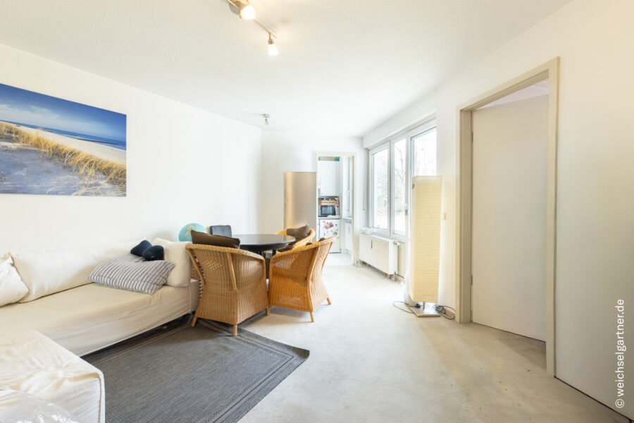 Attraktive Erdgeschosswohnung mit Südterrasse und Hobbyraum - Wohnbereich