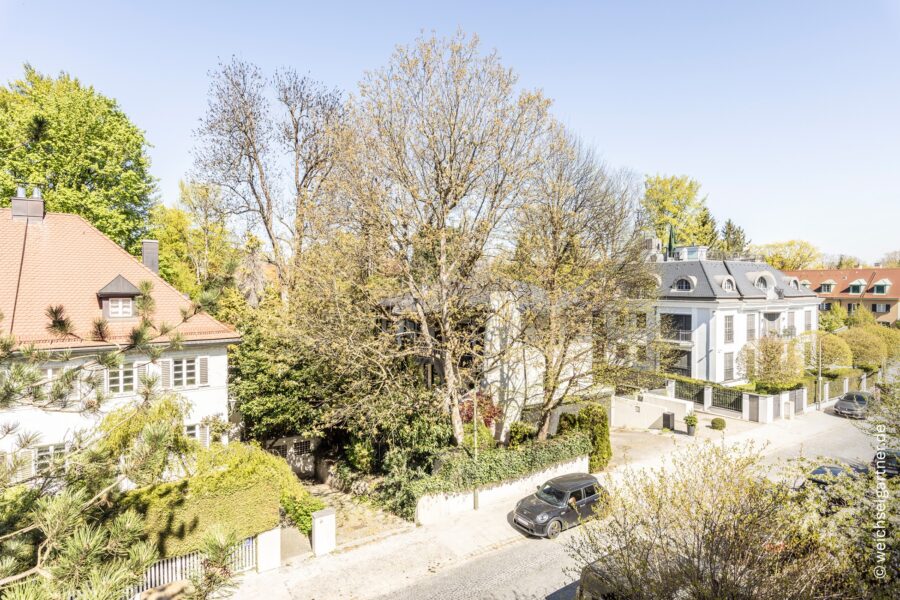 Exklusive Dachterrassen-Maisonette-Wohnung mit Penthouse-Charakter in bester Herzogpark-Lage - Blick in die Nachbarschaft