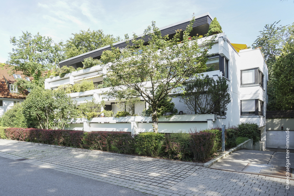 Wohnung mit großer Terrasse in bevorzugter Lage, 81479 München, Terrassenwohnung