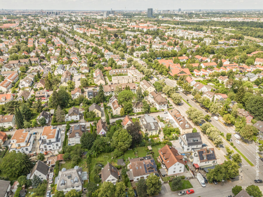Gelegenheit für Bauträger und Kapitalanleger: Wohnbaugrundstück in begehrter Wohnlage - Umgebungsaufnahme