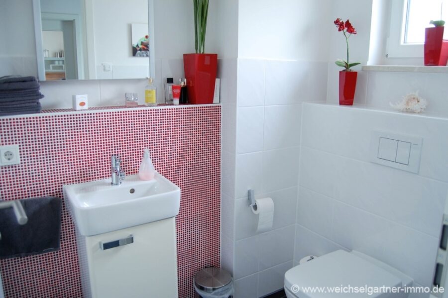 Großzügige Doppelhaushälfte in ruhiger Wohnlage - 1758Bild8