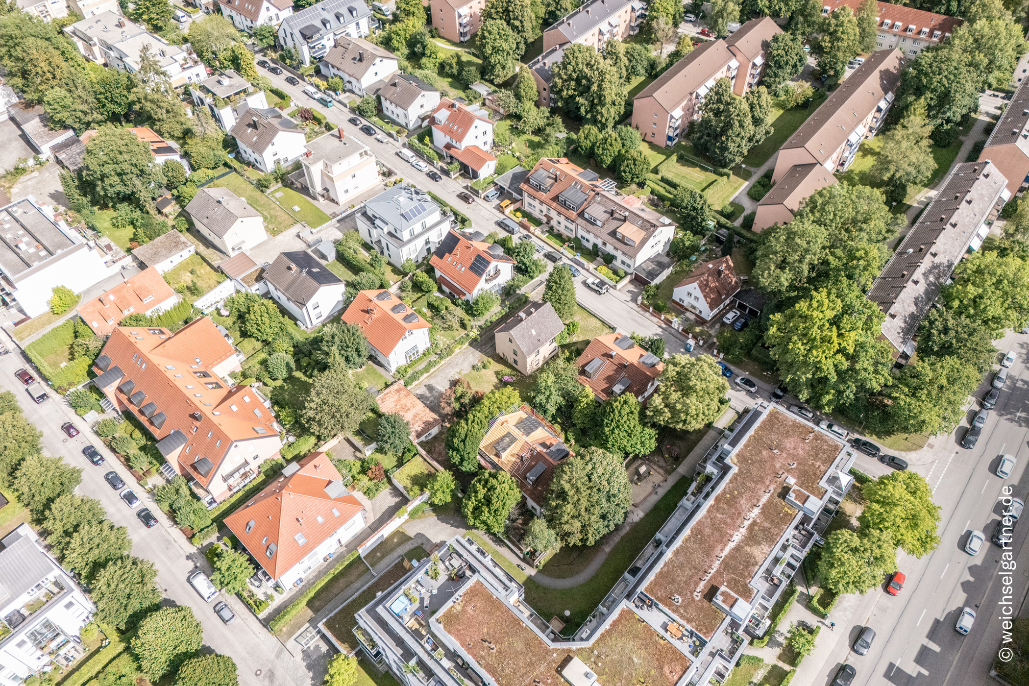 Hohes Baurecht mit ca. 670 m2 BGF für 2 Baukörper: Attraktives Baugrundstück, 81549 München, Wohngrundstück