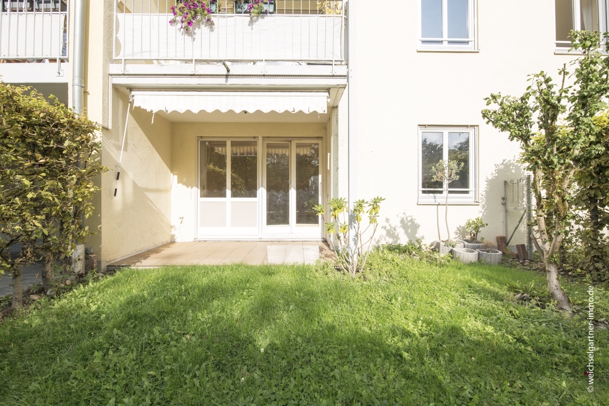 Herrliche Gartenwohnung mit Süd-West-Terrasse, 81927 München, Etagenwohnung