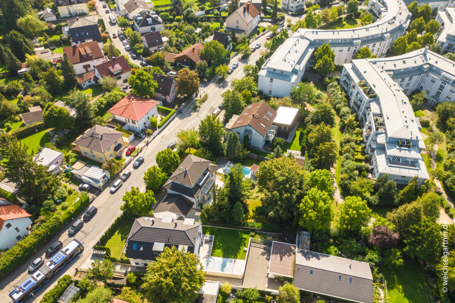 Vielseitiges Wohnbaugrundstück in begehrter Lage von Bogenhausen-Denning - Luftbildaufnahme
