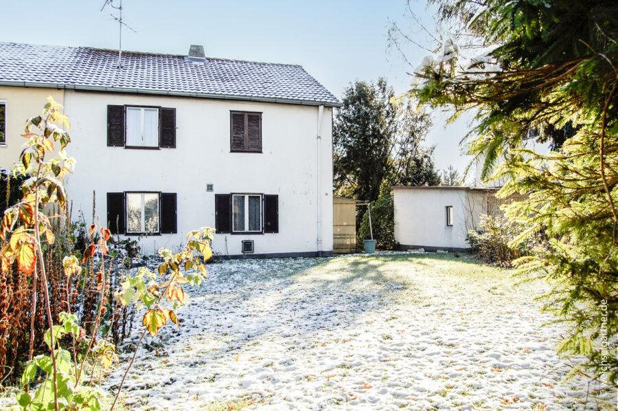 Interessantes Wohnbaugrundstück - 2735