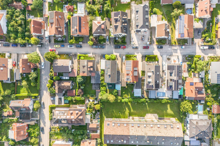 Ideal geschnittenes Baugrundstück in familienfreundlicher Lage - Unmittelbare Umgebung