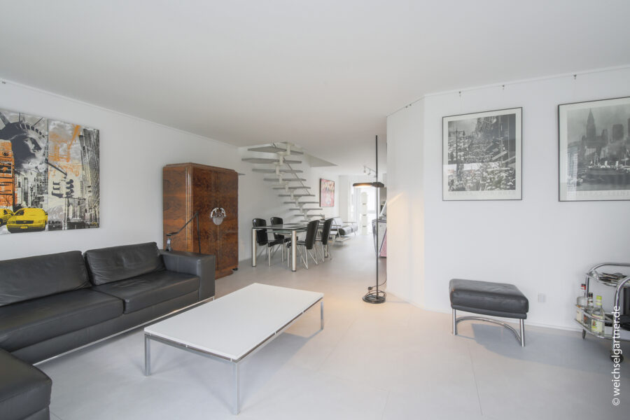 Lichtdurchflutete Maisonettewohnung in ruhiger und begehrter Wohnlage - Offen gestaltete Etage