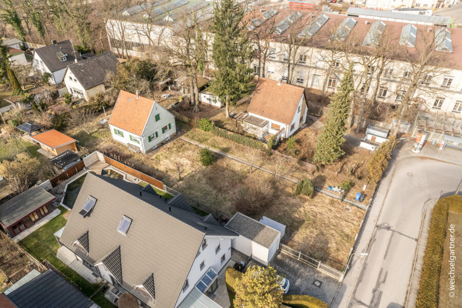 Interessantes Wohnbaugrundstück Nh. Angerloher Wald - Drohnenaufnahme