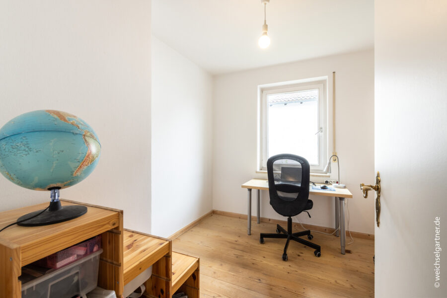 Freistehendes, bezugsfreies Einfamilienhaus in familienfreundlicher Wohngegend - Abstellzimmer