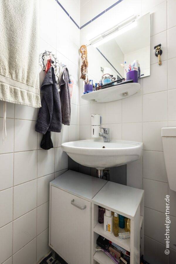 Vermietetes Appartement mit Südwest-Loggia in beliebter Wohnlage - Badezimmer