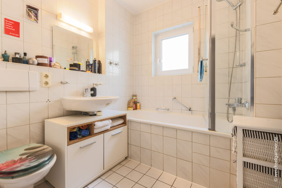 Renditestarkes Mehrfamilienhaus mit attraktiven Wohnungen in top Lage - Wohnung 1 EG rechts