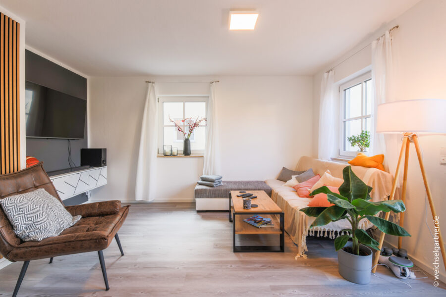 Renditestarkes Mehrfamilienhaus mit attraktiven Wohnungen in top Lage - Wohnung 3 OG/DG rechts