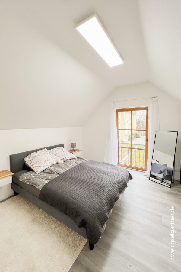 Renditestarkes Mehrfamilienhaus mit attraktiven Wohnungen in top Lage - Wohnung 3 OG/DG rechts