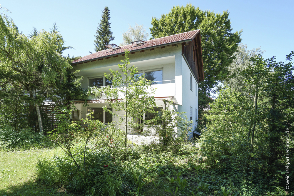 Großes Einfamilienhaus mit Südgarten, 85748 Garching, Einfamilienhaus