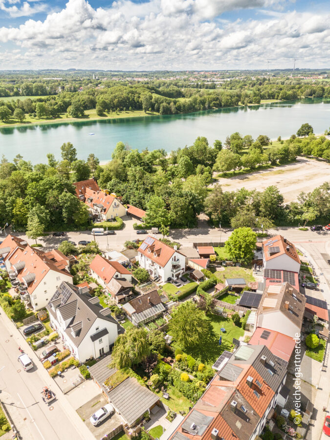 Charmante Gartenwohnung mit Hobbyraum am Karlsfelder See - Luftbildaufnahme