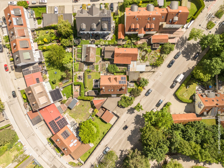 Charmante Gartenwohnung mit Hobbyraum am Karlsfelder See - Vogelperspektive