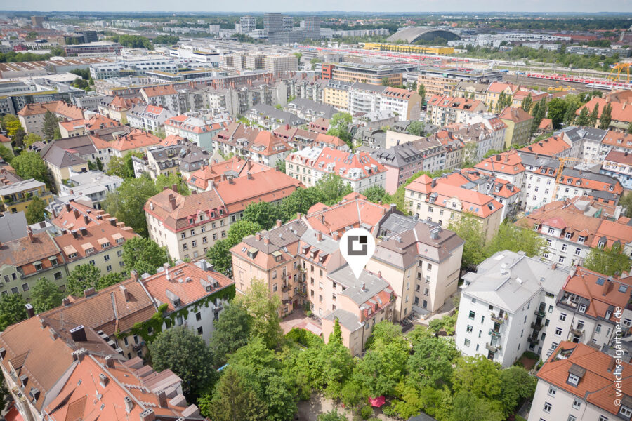 Vermietete Stadtwohnung mit Wohnküche - Luftbildaufnahme