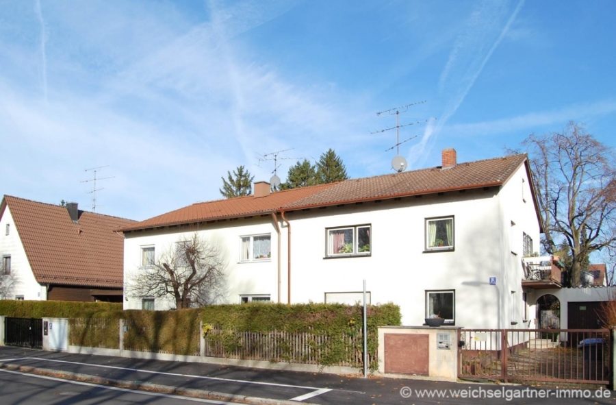 Doppelhaushälfte in ruhiger Lage - Hausansicht